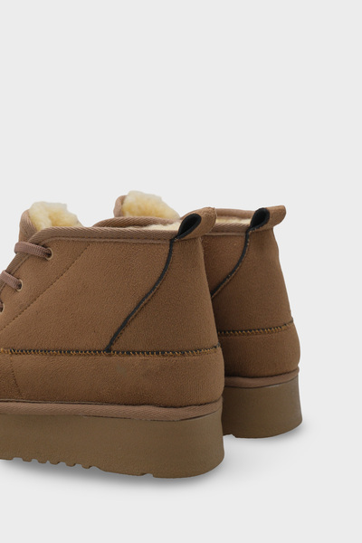 Capone Outfitters Γυναικείες μπότες Madeline με χοντρή σόλα με στρογγυλή μύτη με κορδόνια