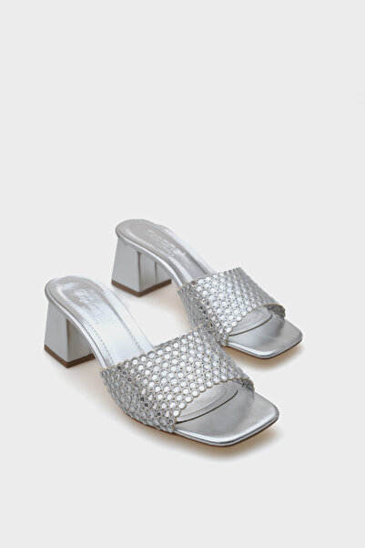 Capone Outfitters Γυναικείες παντόφλες Lora με μεσαίο τακούνι Blunt Toe Stone