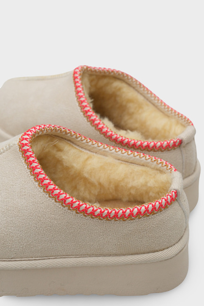 Capone Outfitters Γυναικείες κλειστές παντόφλες Carroll με χοντρή σόλα με στρογγυλή μύτη