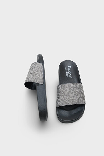 Capone Outfitters Maurise Women's Slippers