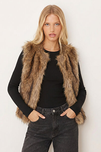 armonika Women's Beige Lined Faux Fur Vest Arm-26K001062