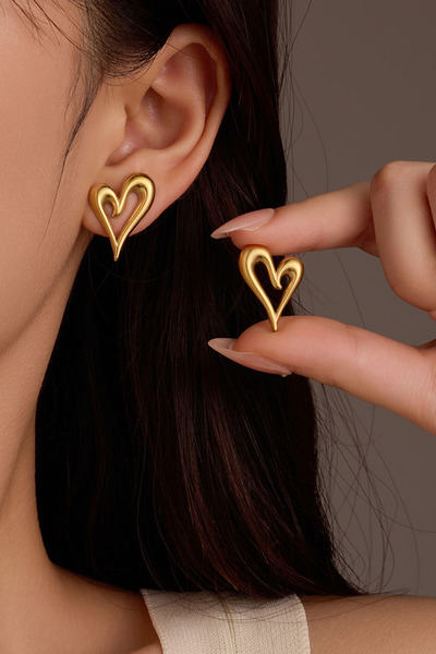 Glaren Minimal Altın Renk Kalp Kadın Küpe