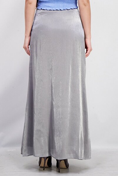 NA-KD Women Shiny Flowy Maxi Skirt, Grey Silver