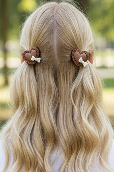 CAŞ DEKORASYON Cataramă din cauciuc cu figură de inimă de culoare maro