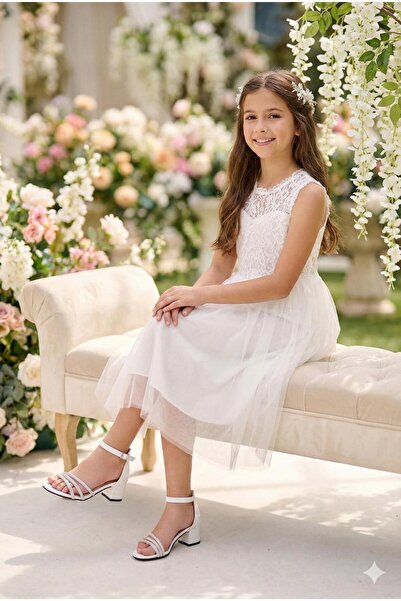 Prensesbenim حذاء سهرة أبيض من الجلد اللامع مزين بثلاثة أحجار