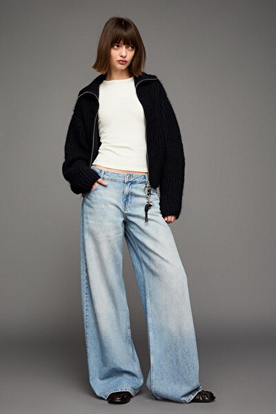 Bershka Geniş paça düşük bel jean