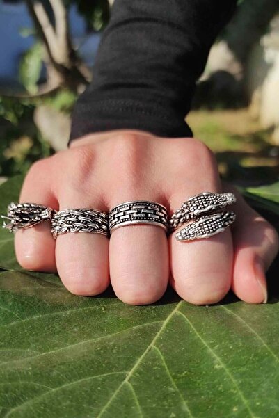 The Collection Unisex Karışık 4'lü Gümüş Kaplama Ayarlanabilir Yüzük Set