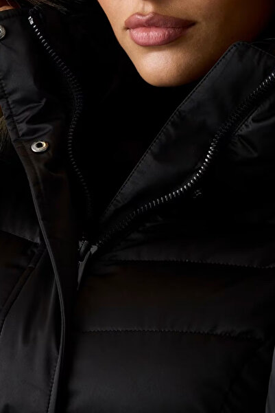 Guess Marina Regular Fit Detachable Hood Belted Coat W5Bl31W2802 Coat W5Bl31 W2802 Jt