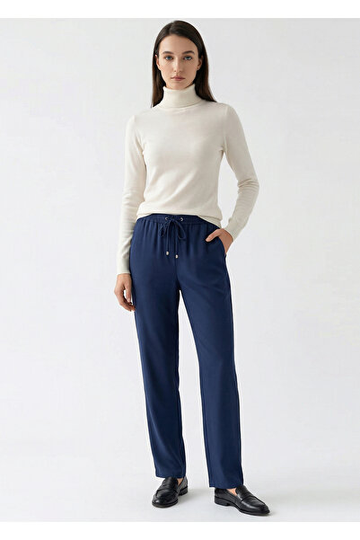 Exquise Elastic Waist Lace-Up Regular Trousers