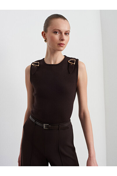 Dilvin 10823 Детайлна плетена блуза с аксесоари - тъмнокафява