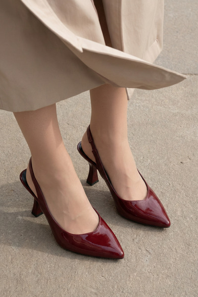 Brielfy Beryls dámské bordó ploché elastické moderní letní boty na podpatku