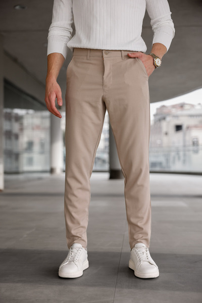 Ser Joven Men's Beige Slim Fit Fabric Trousers