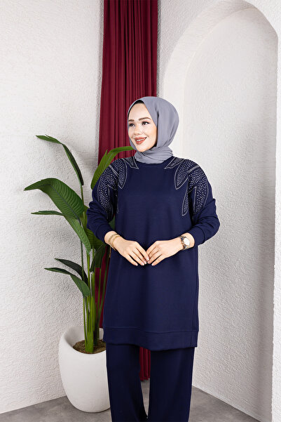 Sfg Life Moda طقم مكون من قطعتين من الملابس الإسلامية باللون الأزرق الداكن للنساء، تونيك وبنطلون أنيق مزين بالأحجار