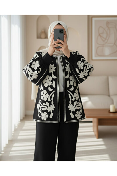 Modamorfo Lined Jacket with Embroidered Sleeves and Front - Black