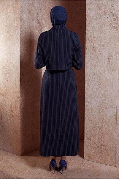 Alvina 44719 Σετ ριγέ φούστα με μοντέλο καρφίτσα