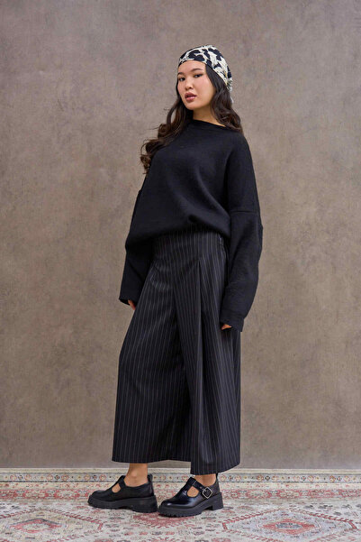 KÜÇÜĞÜM BUTİK Black Striped Pleated Polyviscose Trousers