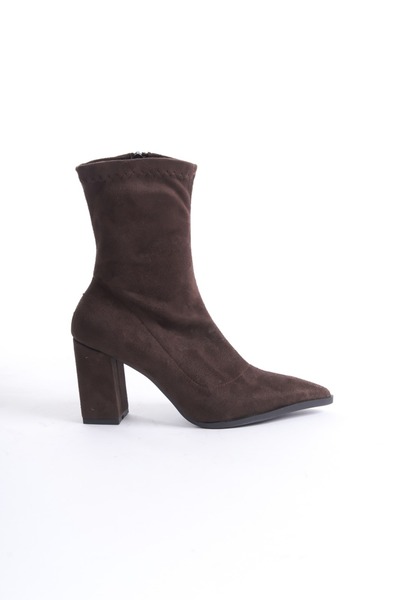 BB Boutiques Kadın Sivri Burunlu Fermuarlı Kahve Süet Streç Kalın Topuklu Bot