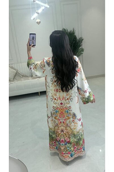 BYNAN Women's jalabiya adorned with sequins and pearls in several colors