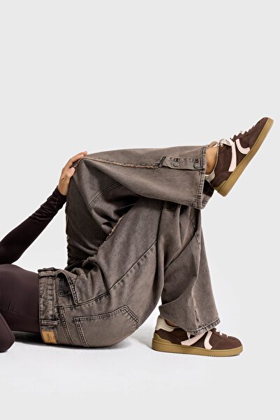 its basic Γυναικείο τζιν σκούρο καφέ 3w5-70 Super Baggy Fit με λεπτομέρεια στο πόδι, ειδικής σχεδίασης τζιν τζιν