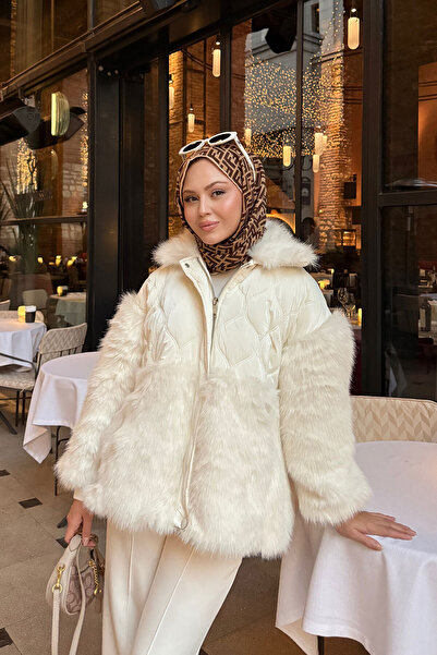 LOCCO Γυναικείο παλτό με βελούδινη λεπτομέρεια στα μανίκια λευκό