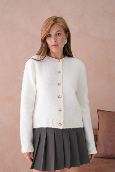 Park Karon Women's Crew Neck Button Detailed Soft Textured Fleece-Lined Knitwear Jacket