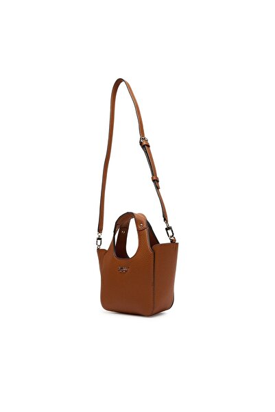 Guess Women's Shoulder Bag Bg733475-Caramel