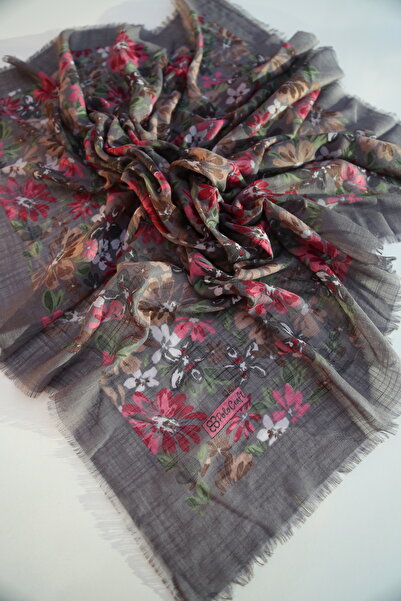 Vorvella قماش كتان بنمط زهور مطبوعة