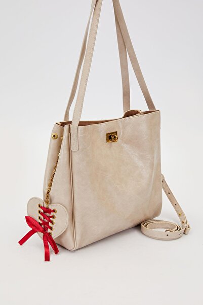 Levidor Gray knitted accessory detailed shoulder bag