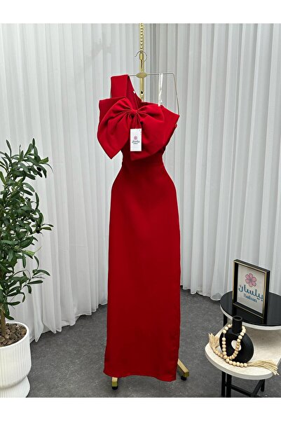 Bailsan Long taffeta dress with a bow
