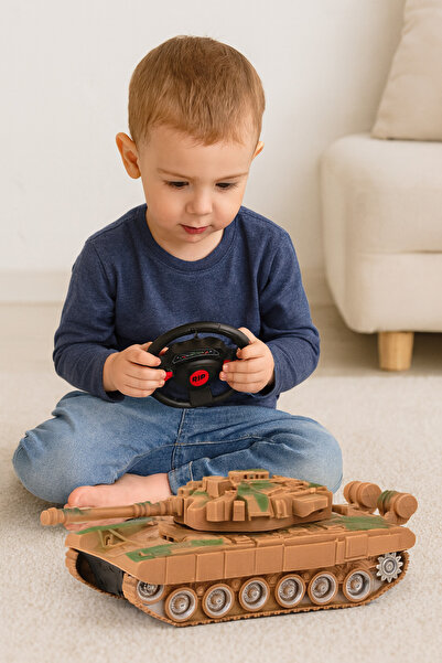 LEAN R/C tank with remote control, lights and sounds 1:18