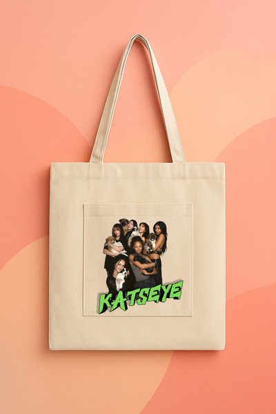 lovver DESIGN GRUPUL KATSEYE, IMPRIMARE PREMIUM, GEANTĂ DE UMĂR DIN PÂNZĂ 100...