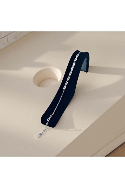 ZEY 925 Ayar Gümüş Kare Zirkon Taşlı Kadın Hediyelik Bileklik