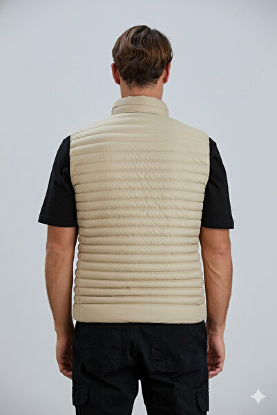 PIQUE ΑΝΔΡΙΚΟ ΓΙΛΕΚΟ Ανδρικό φουσκωτό γιλέκο τυπικής εφαρμογής Αδιάβροχο