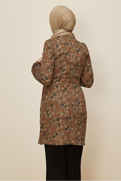 TRENDTESETTÜR ΓΥΝΑΙΚΕΙΟ ΤΟΥΝΙΚ ΜΕ ΚΟΡΔΟΝΙ ΣΤΗΝ ΜΕΡΗΣ T 42319