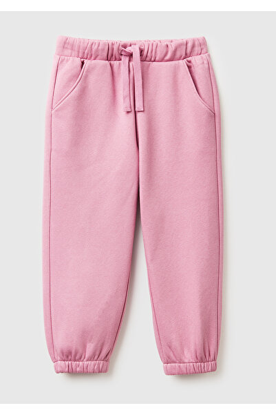 United Colors of Benetton Дънки за момичета с изсушена роза на гърба, детайлн...