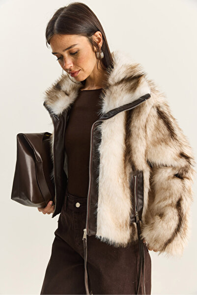 Bianco Lucci Γυναικείο δερμάτινο μπουφάν Garni με λεπτομέρεια με φερμουάρ και λεπτομέρεια με επένδυση από τεχνητό δέρμα