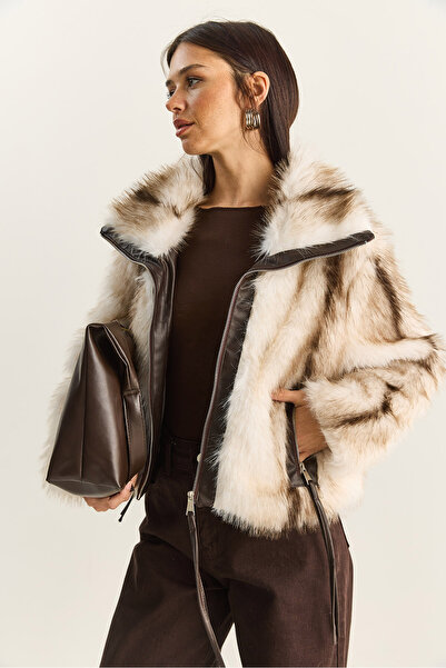 Bianco Lucci Γυναικείο δερμάτινο μπουφάν Garni με λεπτομέρεια με φερμουάρ και λεπτομέρεια με επένδυση από τεχνητό δέρμα