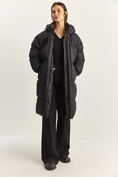 Bianco Lucci Women's Pocket Detailed Lined Hooded Long Puffer Coat 1129 60283868