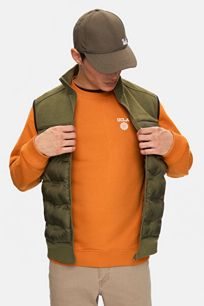 UCLA Mathias hook zippered and pocketed scuba fabric standard fit men's vest