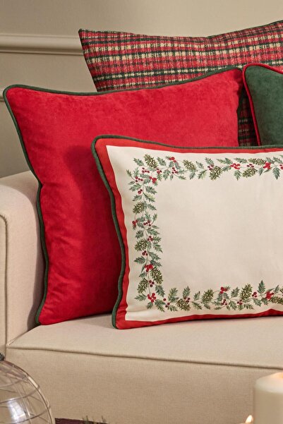 Vanilla Home Mirelada 4-Piece Throw Pillow Cover Set