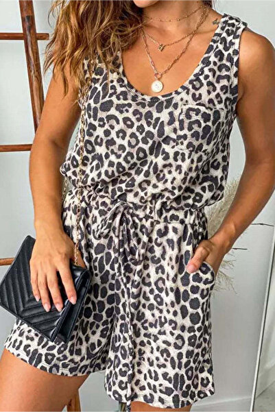 WildFashion Casual short jumpsuit made of lightweight material with leopard print T600A-99