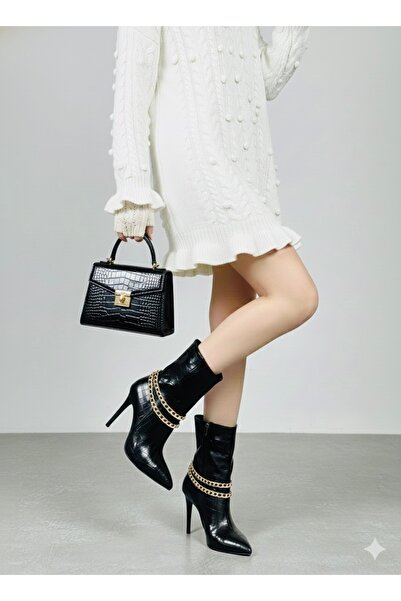 Felisya Butik حذاء بتفاصيل سلسلة منقوشة على شكل تمساح - FelisyaButik