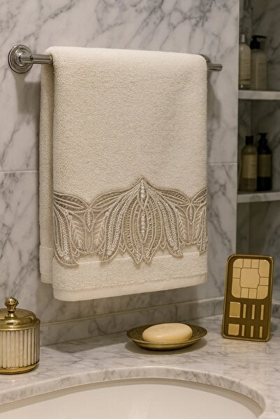 Modares Store منشفة يد من شينار، منشفة يومية مخملية كريمية 50×90