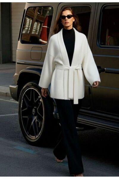 Maysev Kadın Oversize Kemerli Kaşe Dokulu Beyaz Kimono Hırka Premium