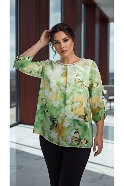 dml giyim بلوزة من الكريب ذات طيات أمامية ونقشة الفراشة