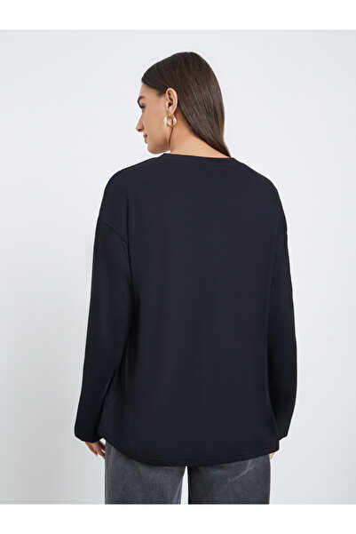 Styli Black Oversized Long Sleeve Side Slit T-Shirt