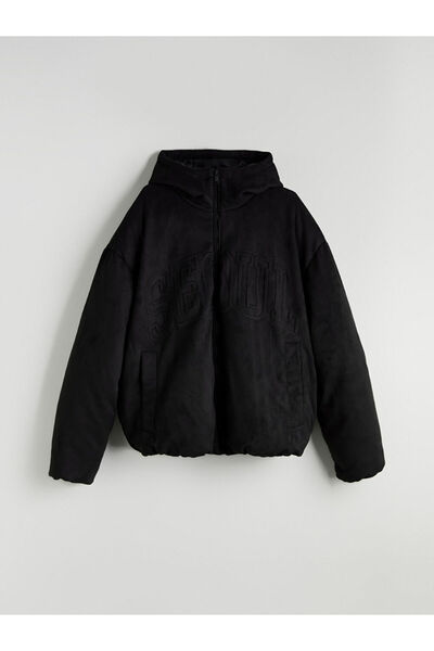LC Waikiki Siyah Rahat Kalıp Kapüşonlu Erkek Mont
