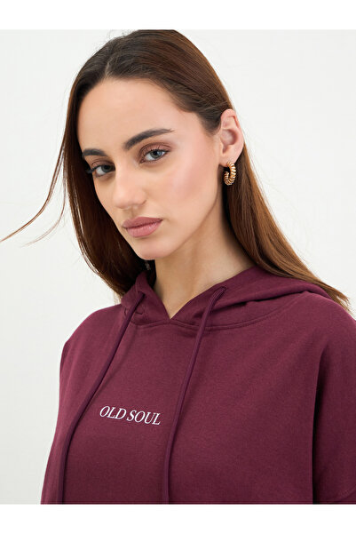Styli Burgundy Graphic Print Longline Hoodie