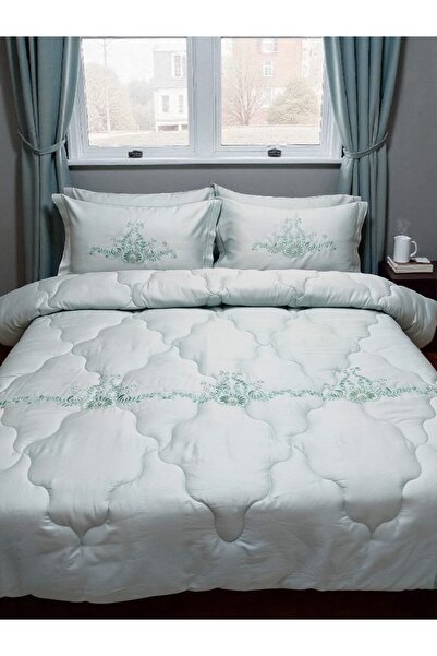 BAŞ TASARIM İşlemeli Suyeşili Kışlık Uyku Seti