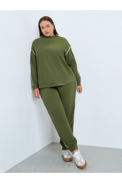 Styli Women Plus Size Green Striped Joggers